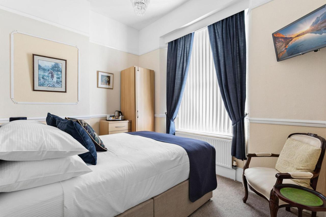 Bed and Breakfast Melba House (Adults Only) Torquay Zewnętrze zdjęcie