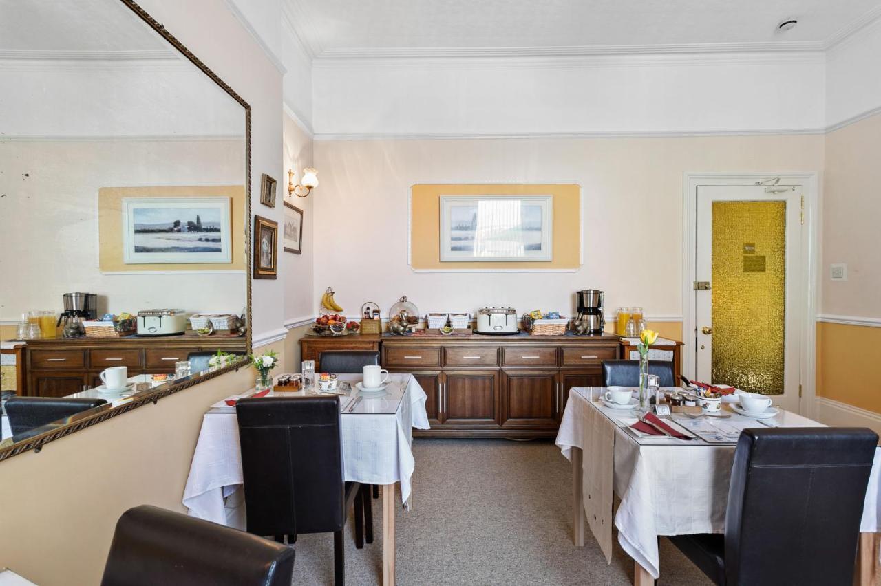 Bed and Breakfast Melba House (Adults Only) Torquay Zewnętrze zdjęcie