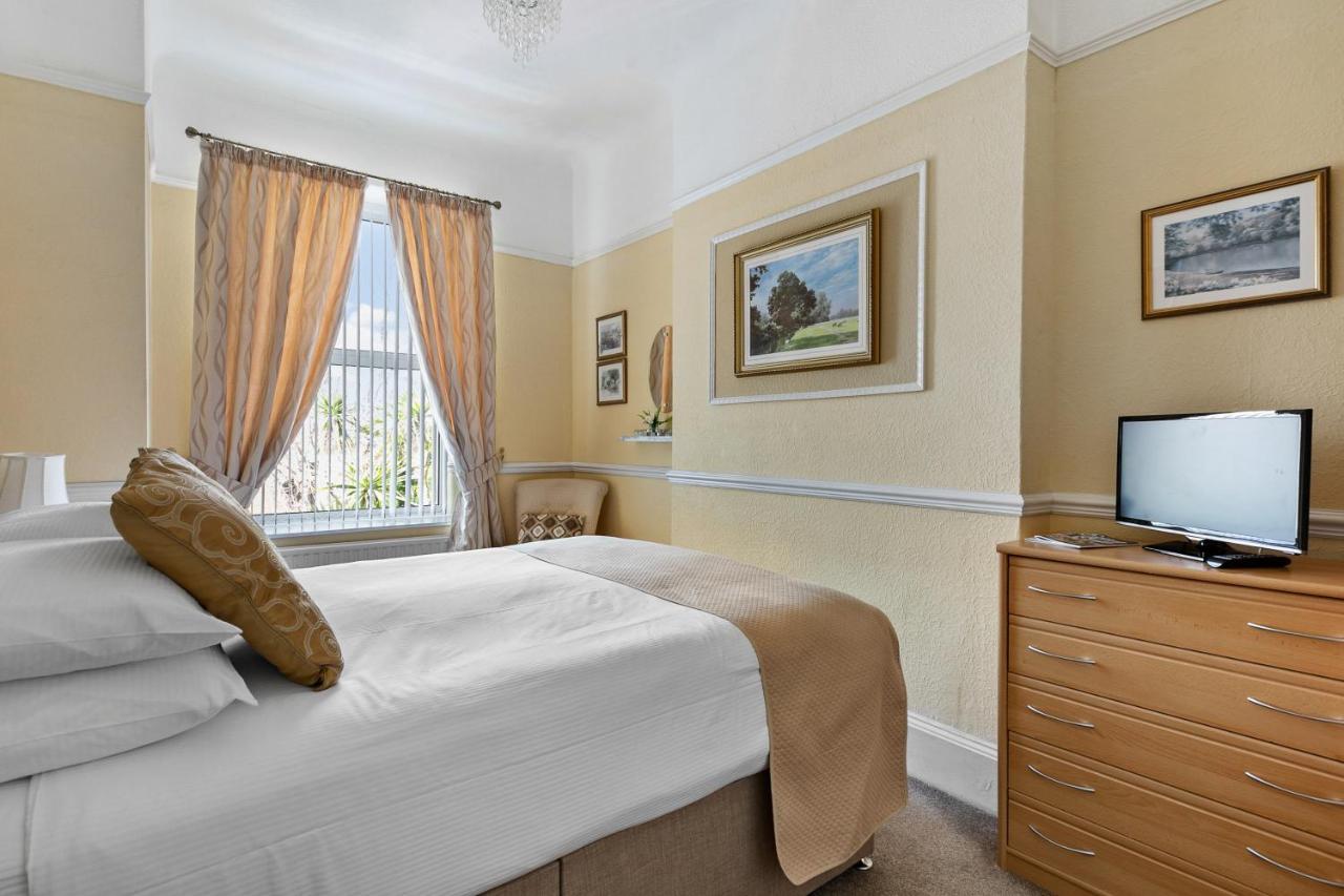 Bed and Breakfast Melba House (Adults Only) Torquay Zewnętrze zdjęcie